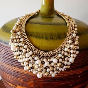 White House Black Market Chunky Women's Faux Pearl Rhinestone necklace.